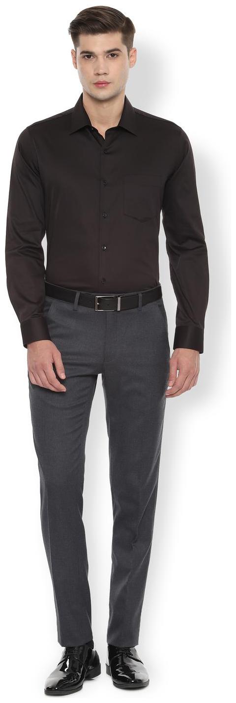 

Van Heusen Men Slim fit Formal Shirt - Brown
