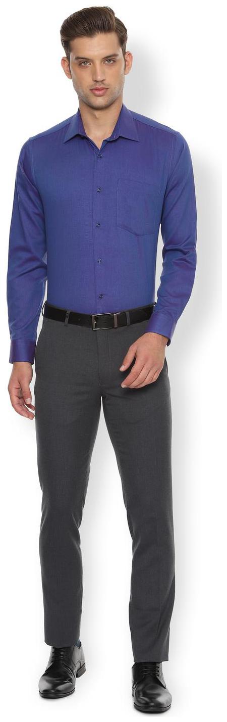 

Van Heusen Men Slim fit Formal Shirt - Purple