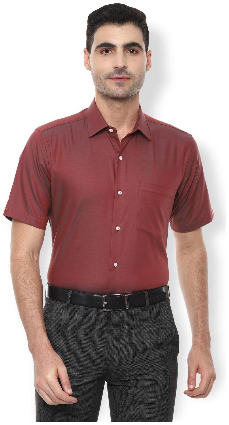 

Van Heusen Men Regular fit Formal Shirt - Maroon