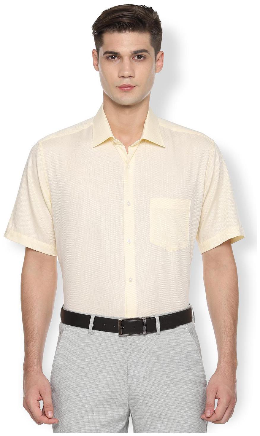 

Van Heusen Men Regular fit Formal Shirt - Yellow
