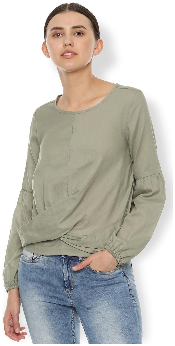 

Van Heusen Women Solid Regular top - Green