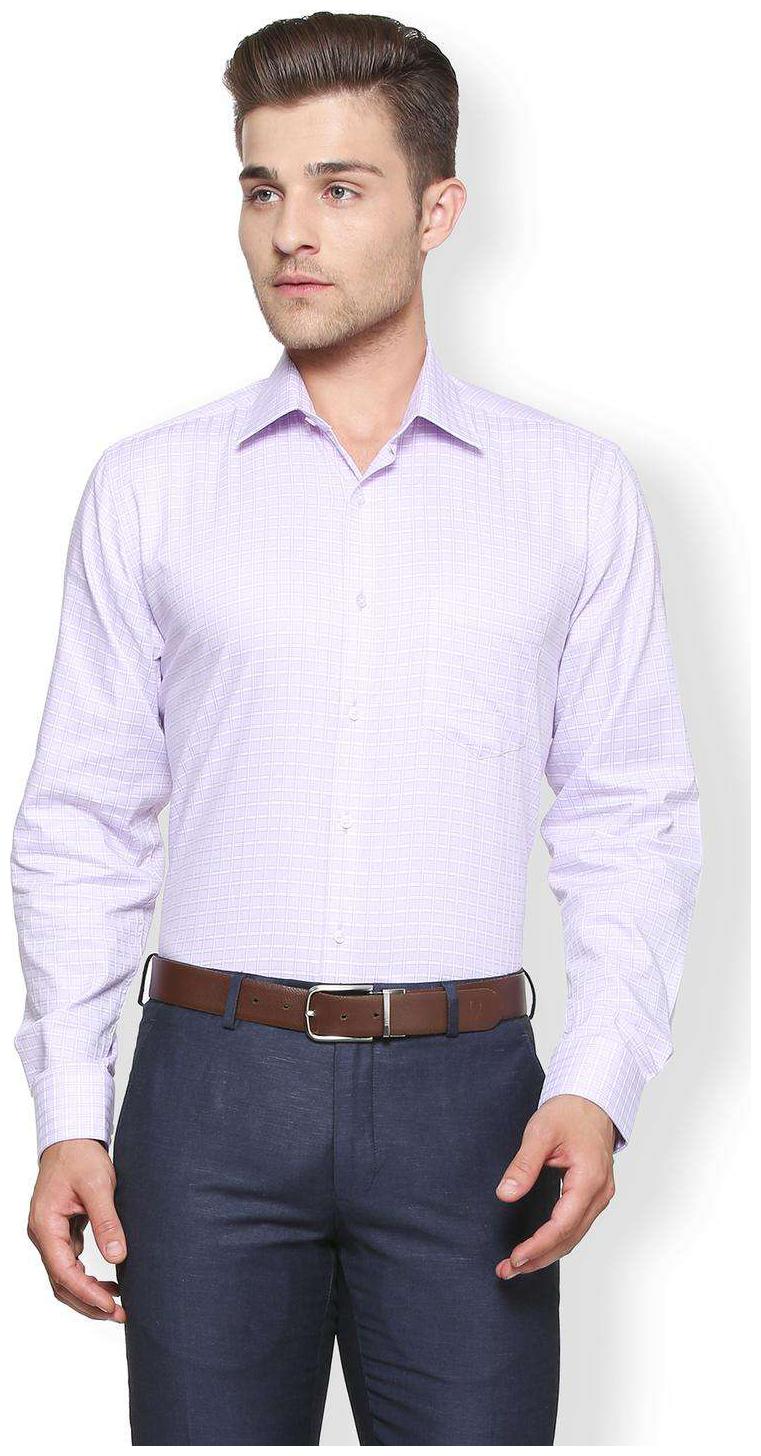 

Van Heusen Men Regular fit Formal Shirt - Pink