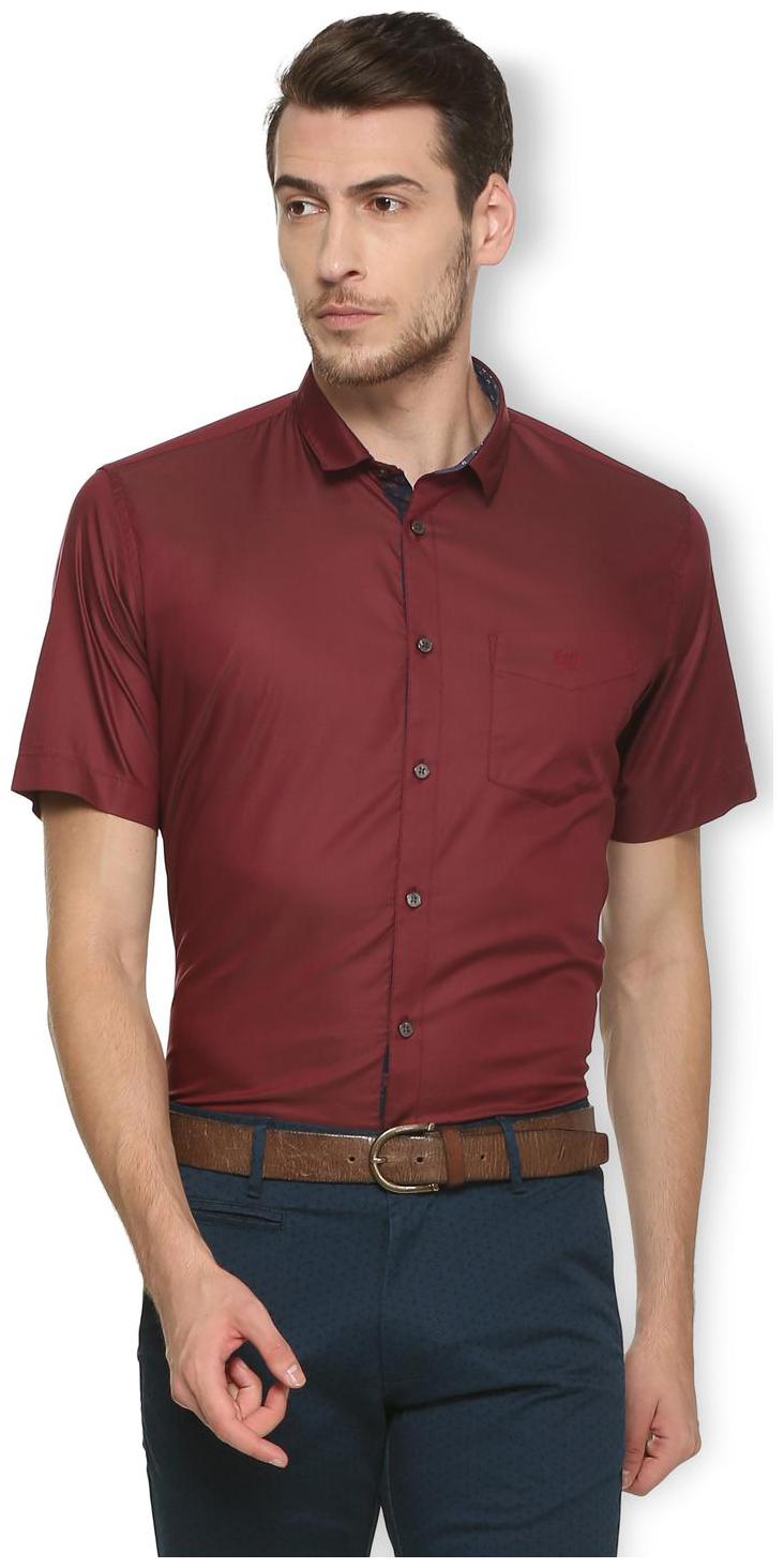 

Van Heusen Men Maroon Solid Slim Fit Casual Shirt
