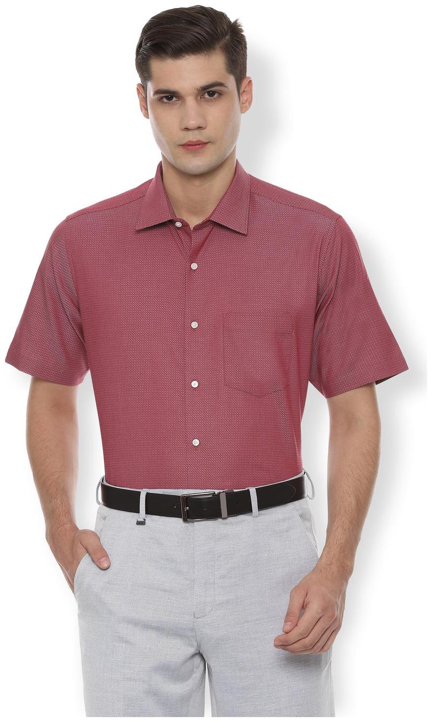 

Van Heusen Men Regular fit Formal Shirt - Red
