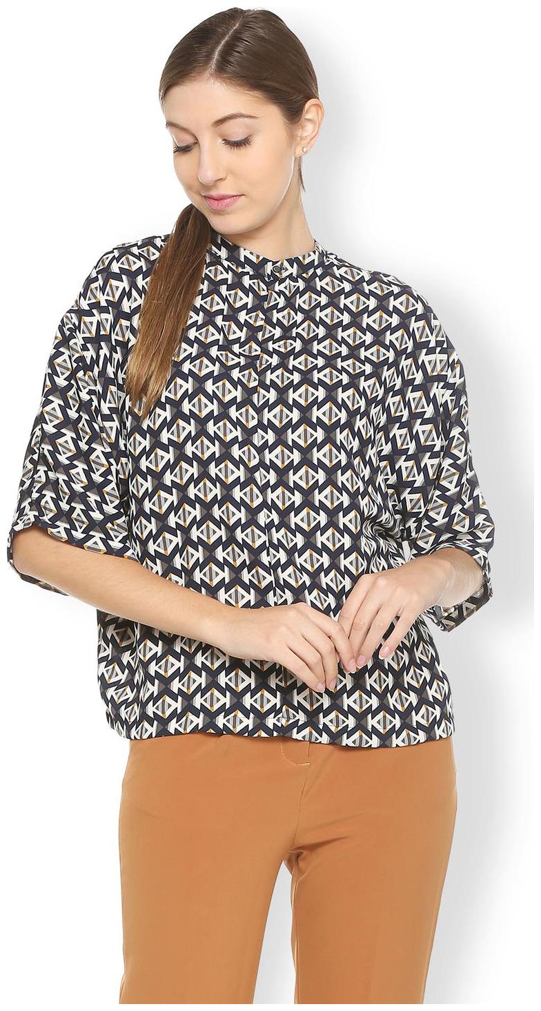 

Van Heusen Navy Top