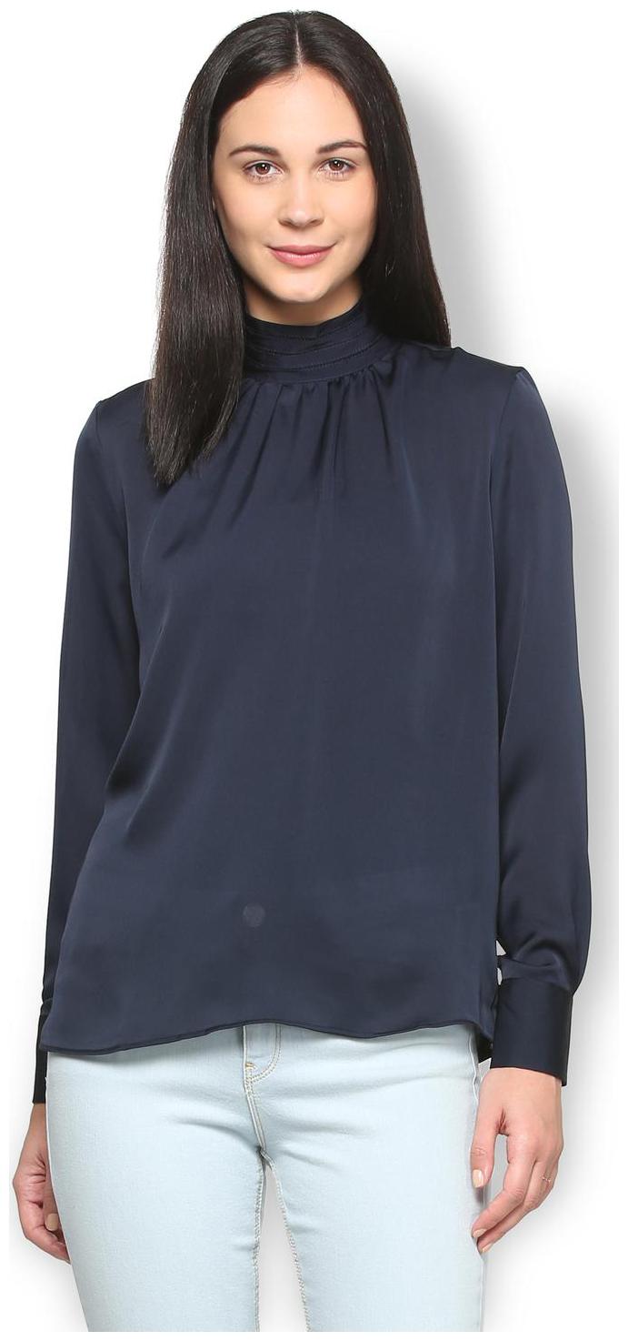 

Van Heusen Navy Top