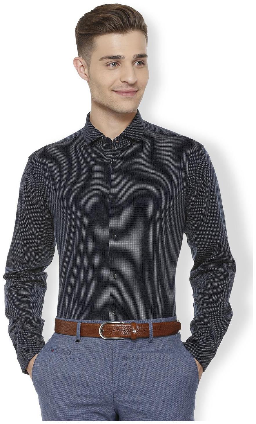 

Van Heusen Men Blue Solid Slim Fit Casual Shirt