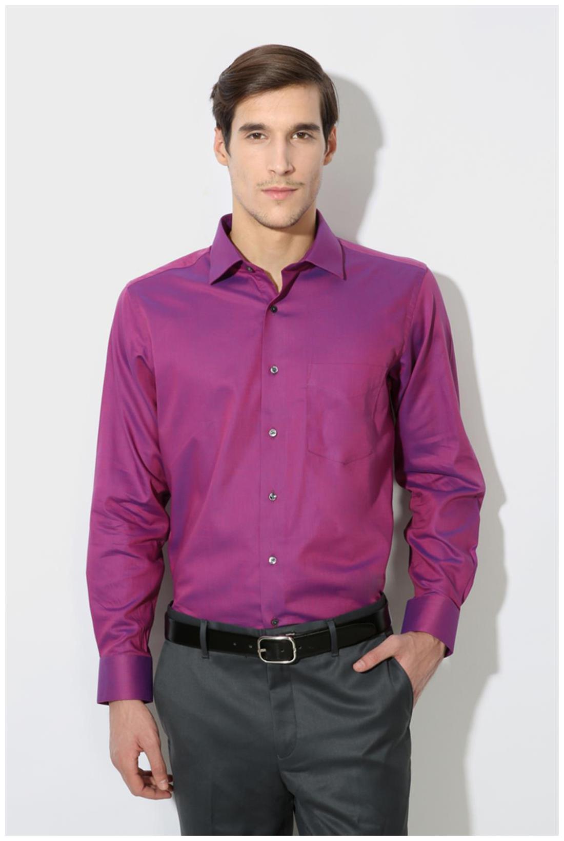 

Van Heusen Pink Cotton Blend Regular Fit Business Casual Shirts
