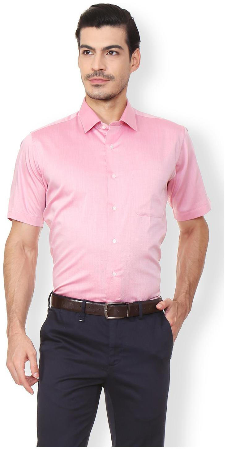 

Van Heusen Men Super slim fit Formal Shirt - Red