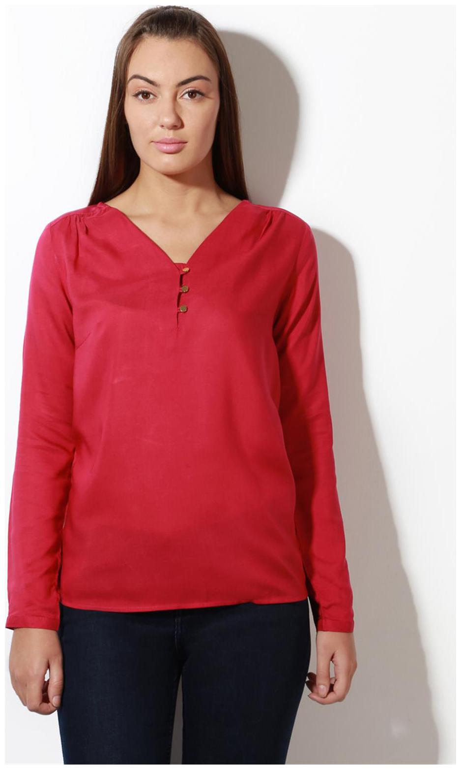 

Van Heusen Red Top