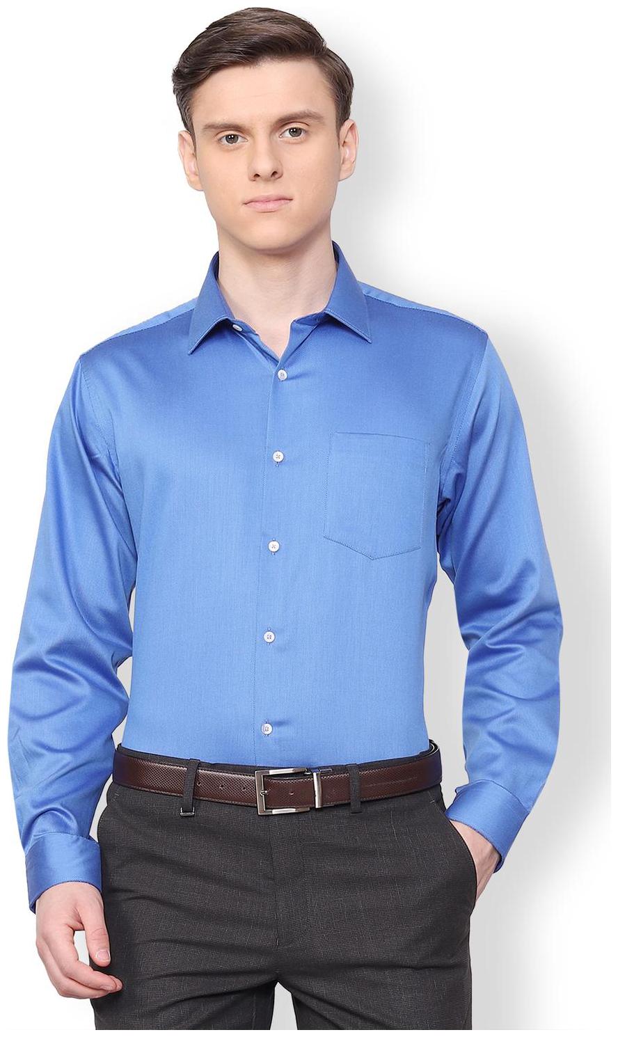 

Van Heusen Men Regular fit Formal Shirt - Blue