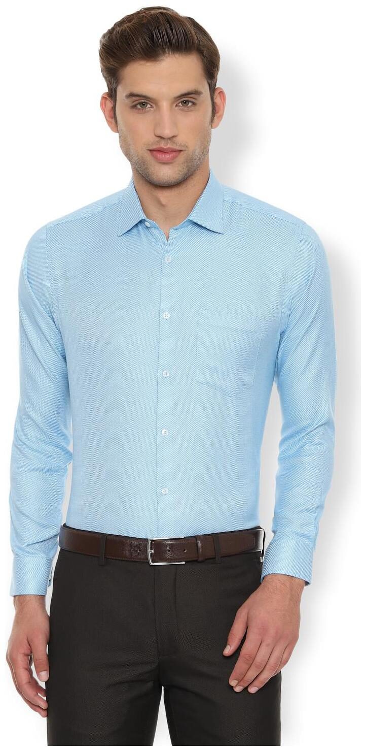 

Van Heusen Men Regular fit Formal Shirt - Blue