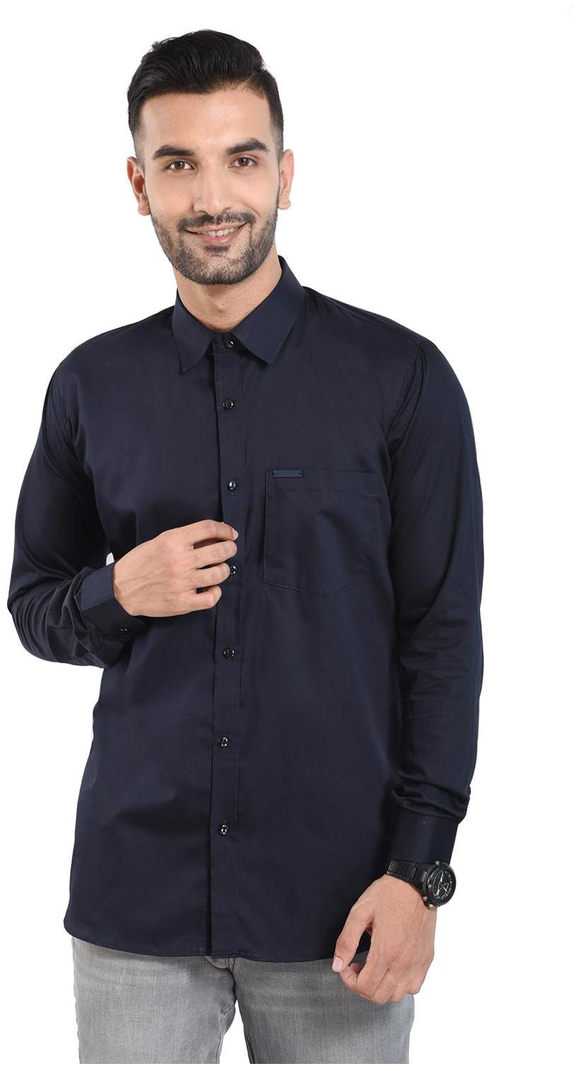 

VANDNAM Men Blue Solid Slim Fit Casual Shirt