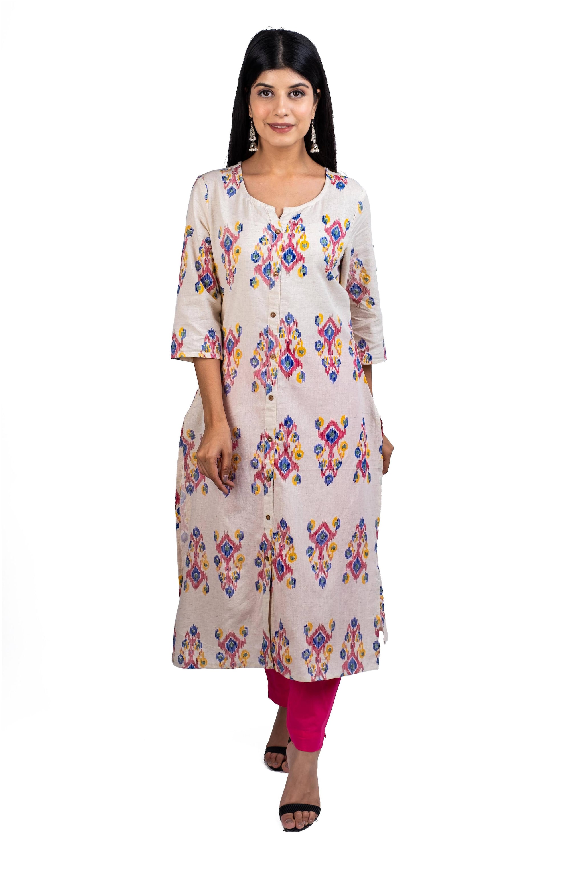 

VASVI Women White Printed Regular Kurti