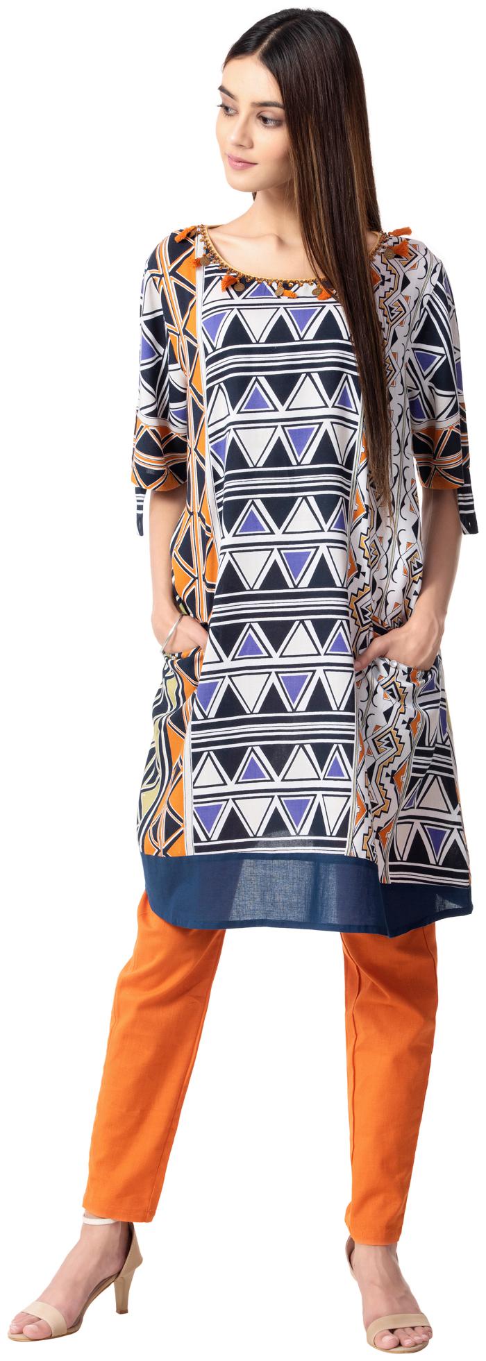 

VASVI Women Blue Printed Regular Kurti