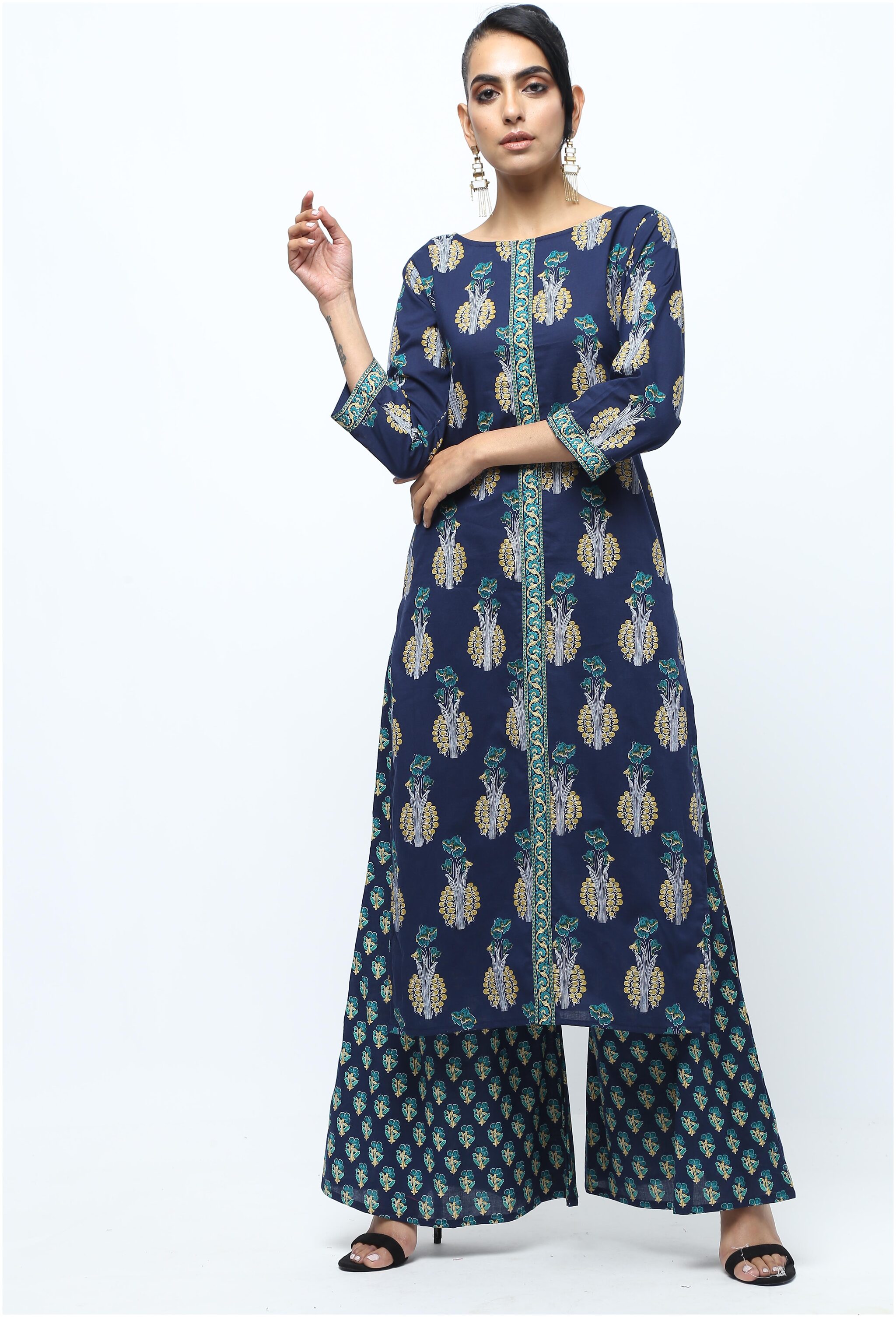 

VEDANA Cotton Medium Festival Kurta With Palazzo Blue