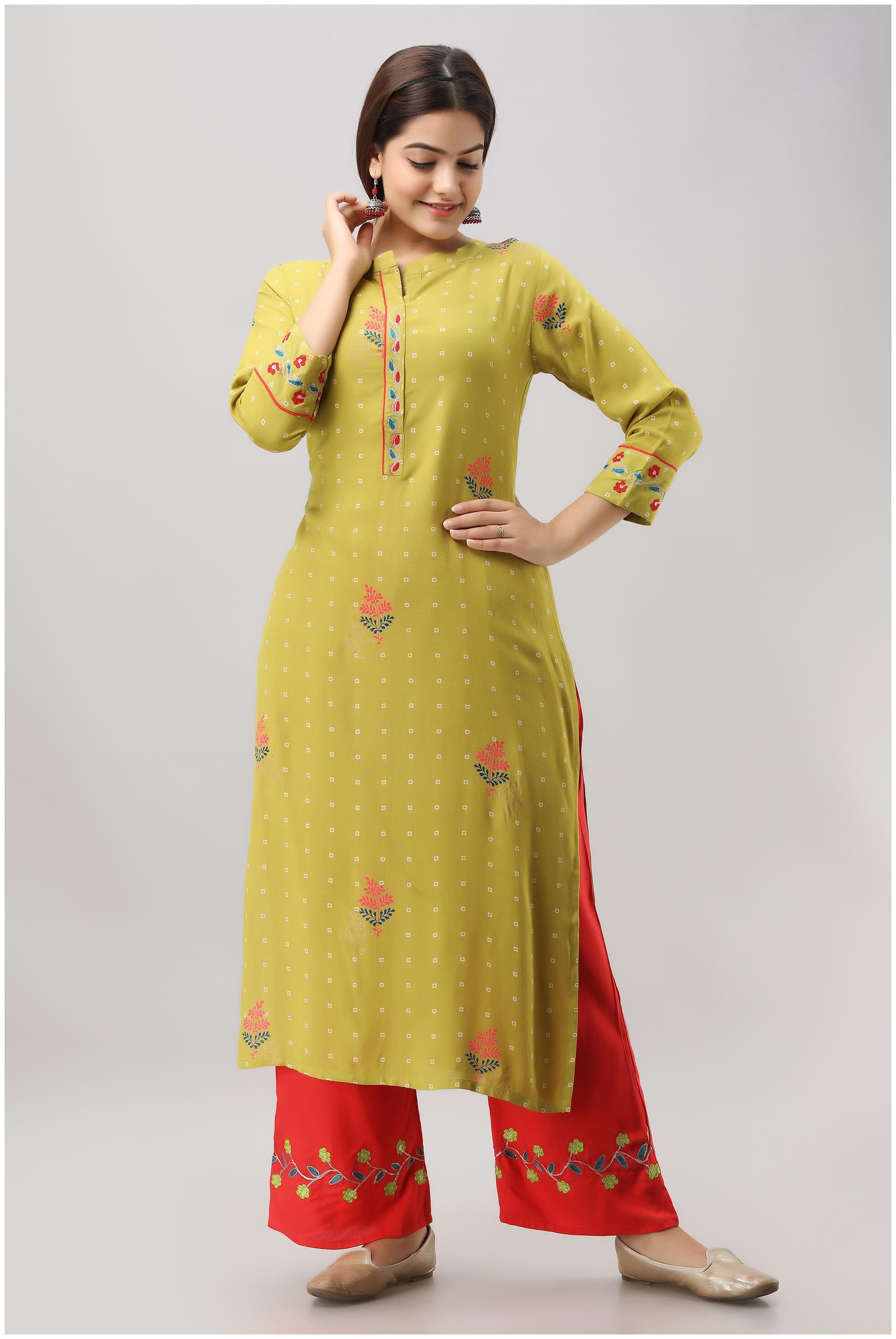 

VEDANA Women Green Printed Straight Kurta With Palazzo