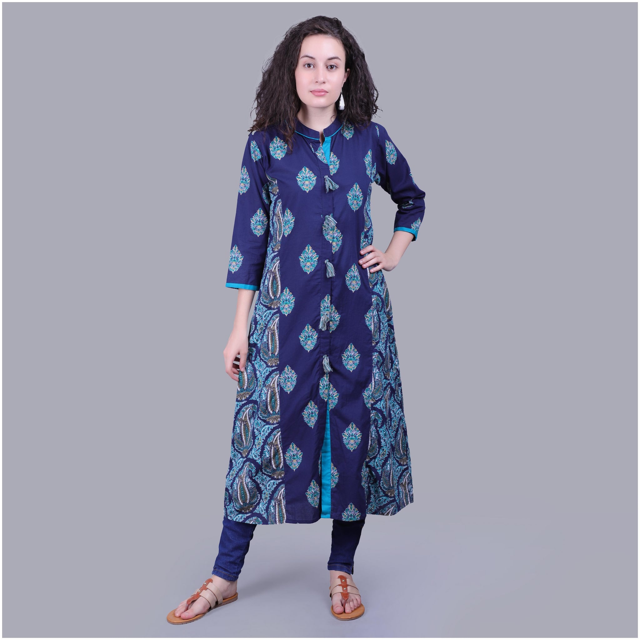 

VEDANA Women Cotton A Line Kurti -Blue
