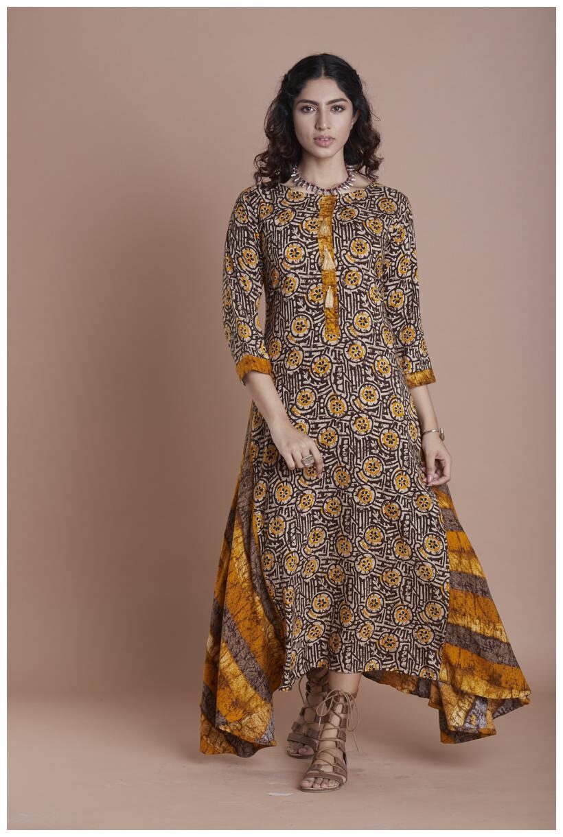 

VEDANA Women Rayon Printed Kurti Dress Yellow