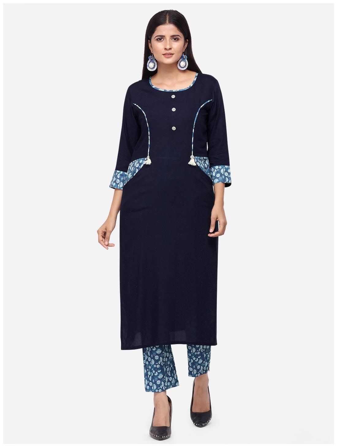 

Venika Creations Women Black Printed Straight Kurta