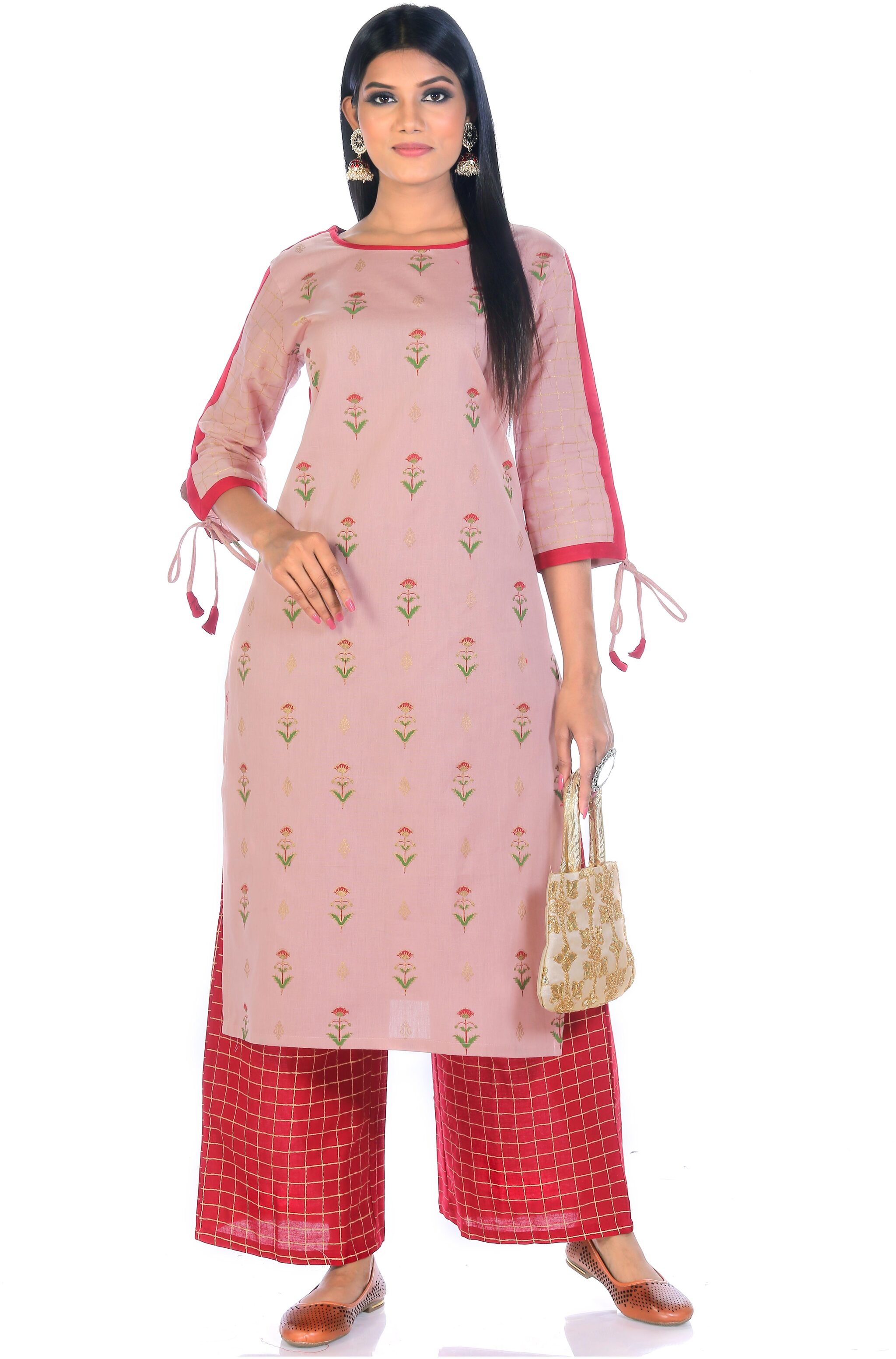 

Venika Creations Cotton Foil print Pink Colour Kurta