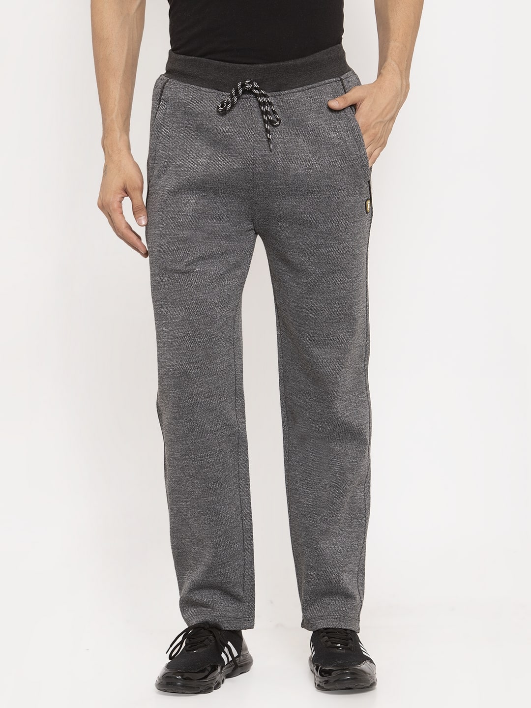 

VENITIAN Men Grey Solid Regular fit Track pants