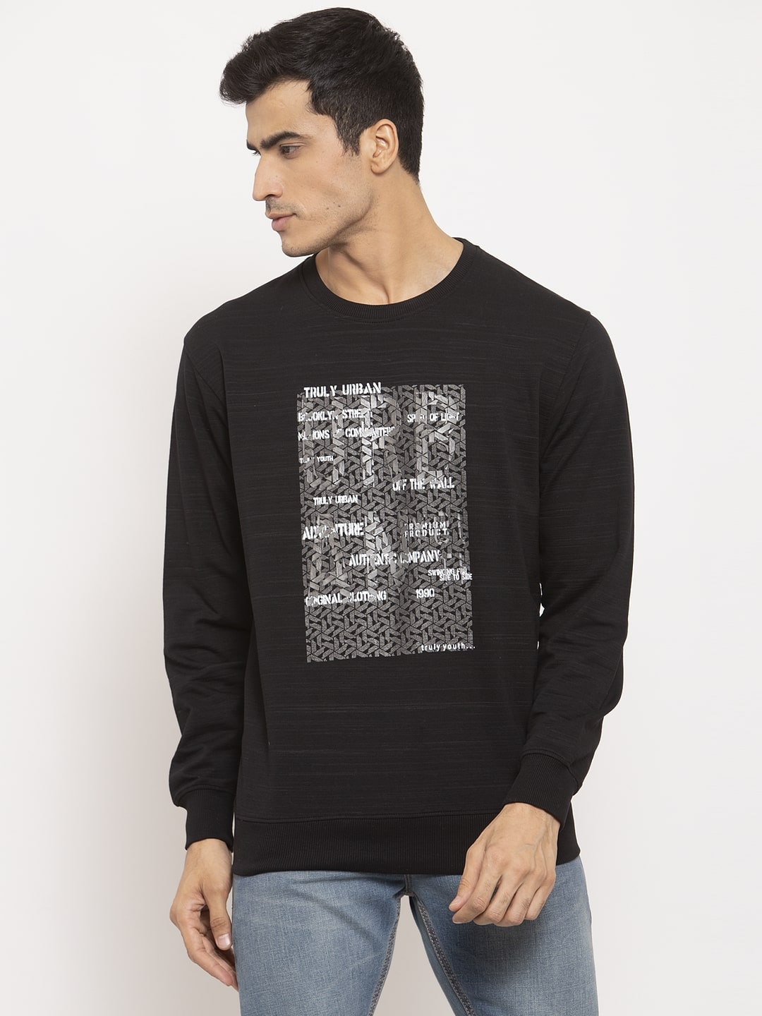 

VENITIAN Men Black Round neck Sweatshirt