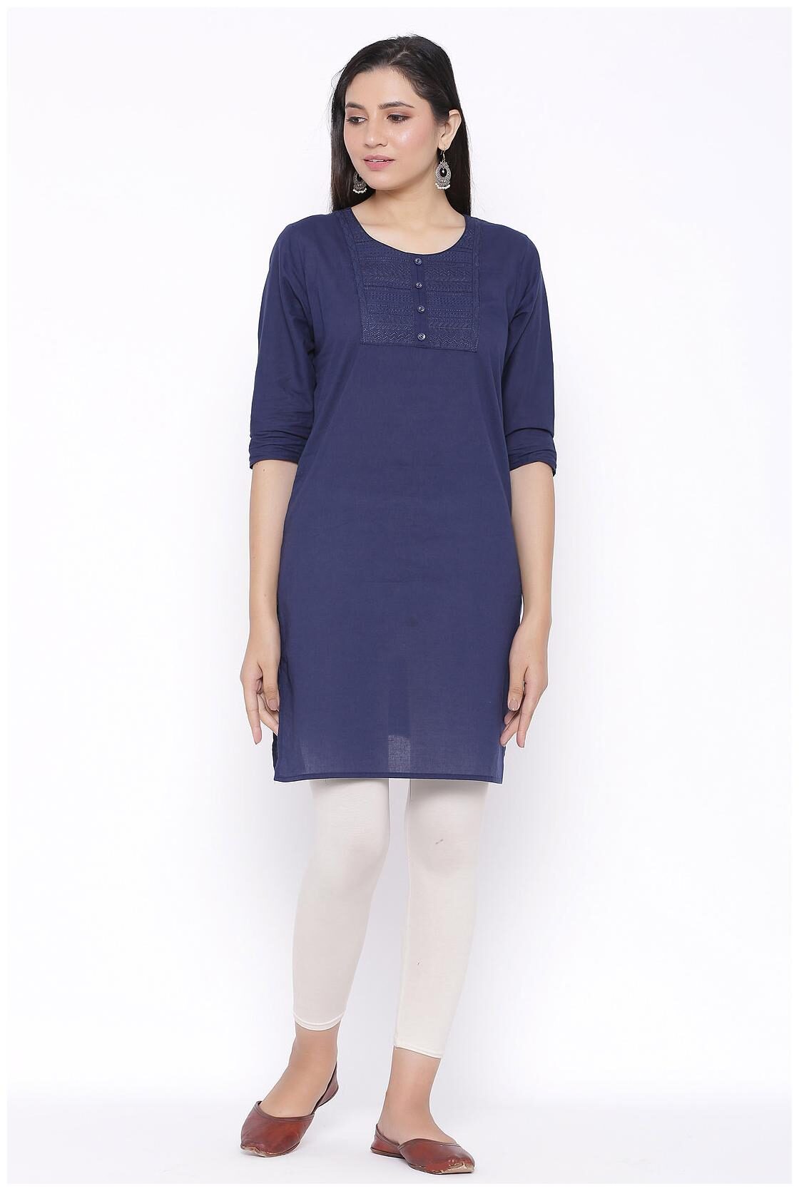 

Veradiva Women Navy Blue Embroidered Straight Kurta