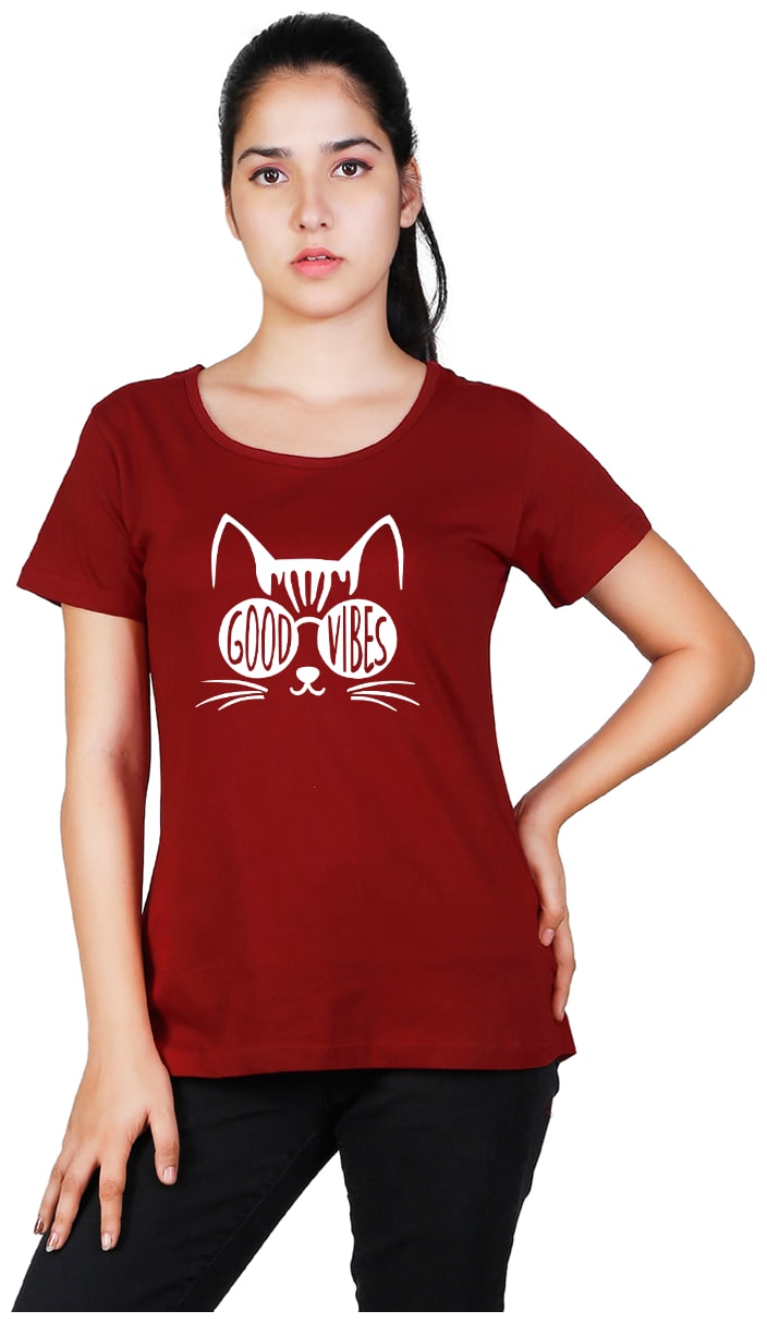 

Vishorge Korea Women Maroon Slim fit Round neck Cotton T shirt