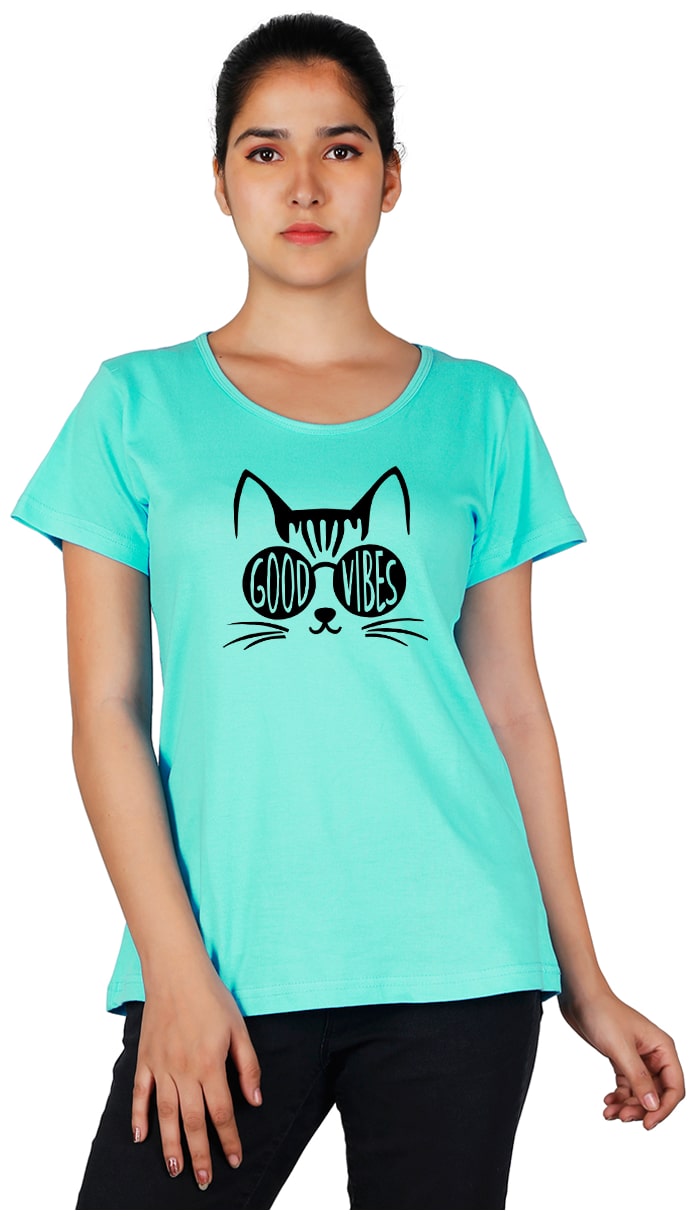

Vishorge Korea Women Turquoise Slim fit Round neck Cotton T shirt