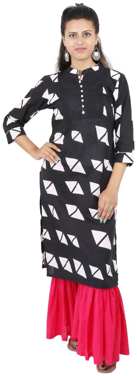 

WENZEL Women Black White Printed Straight Kurta