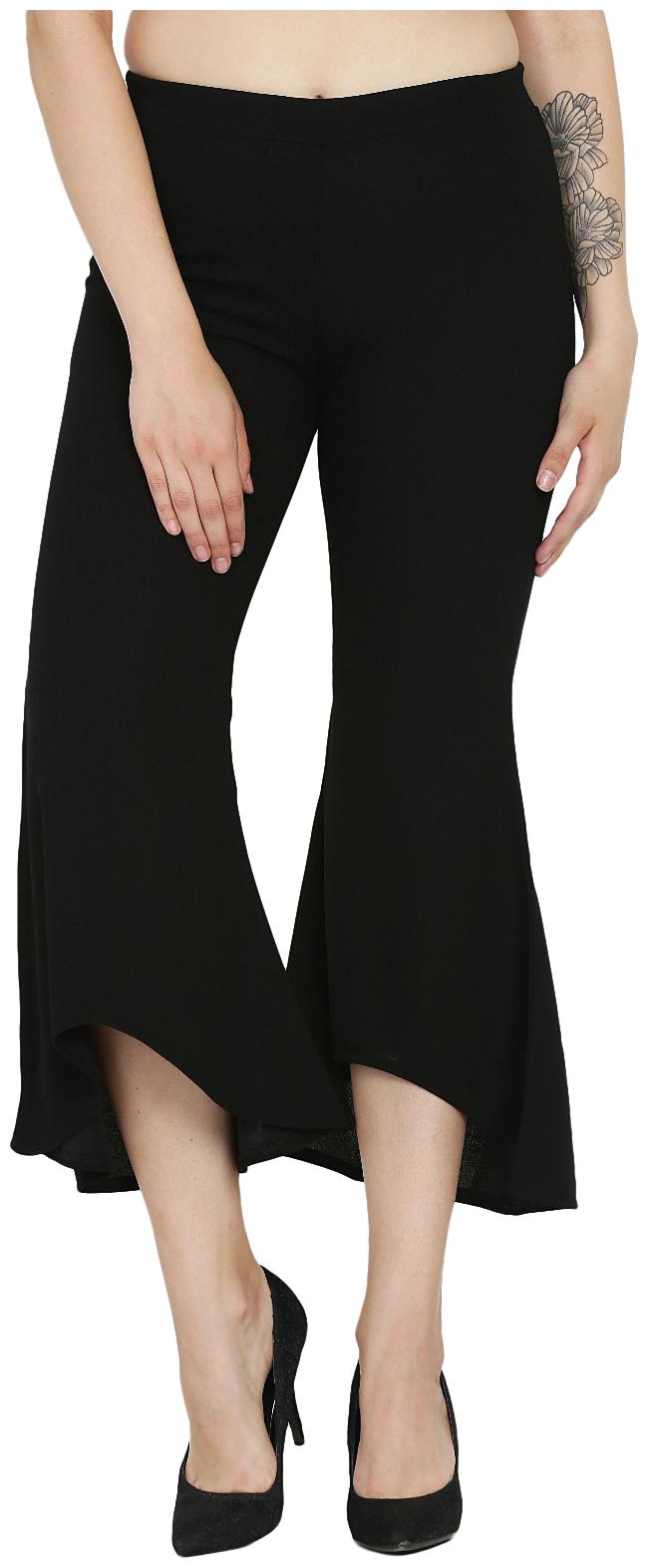 

Westwood Women Black Regular fit Cropped trousers
