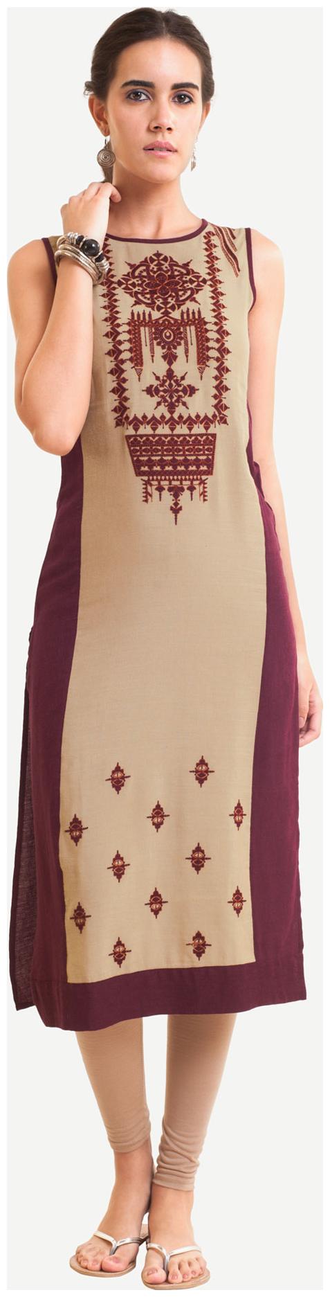 

NAARI Women Maroon Embroidered Straight Kurta