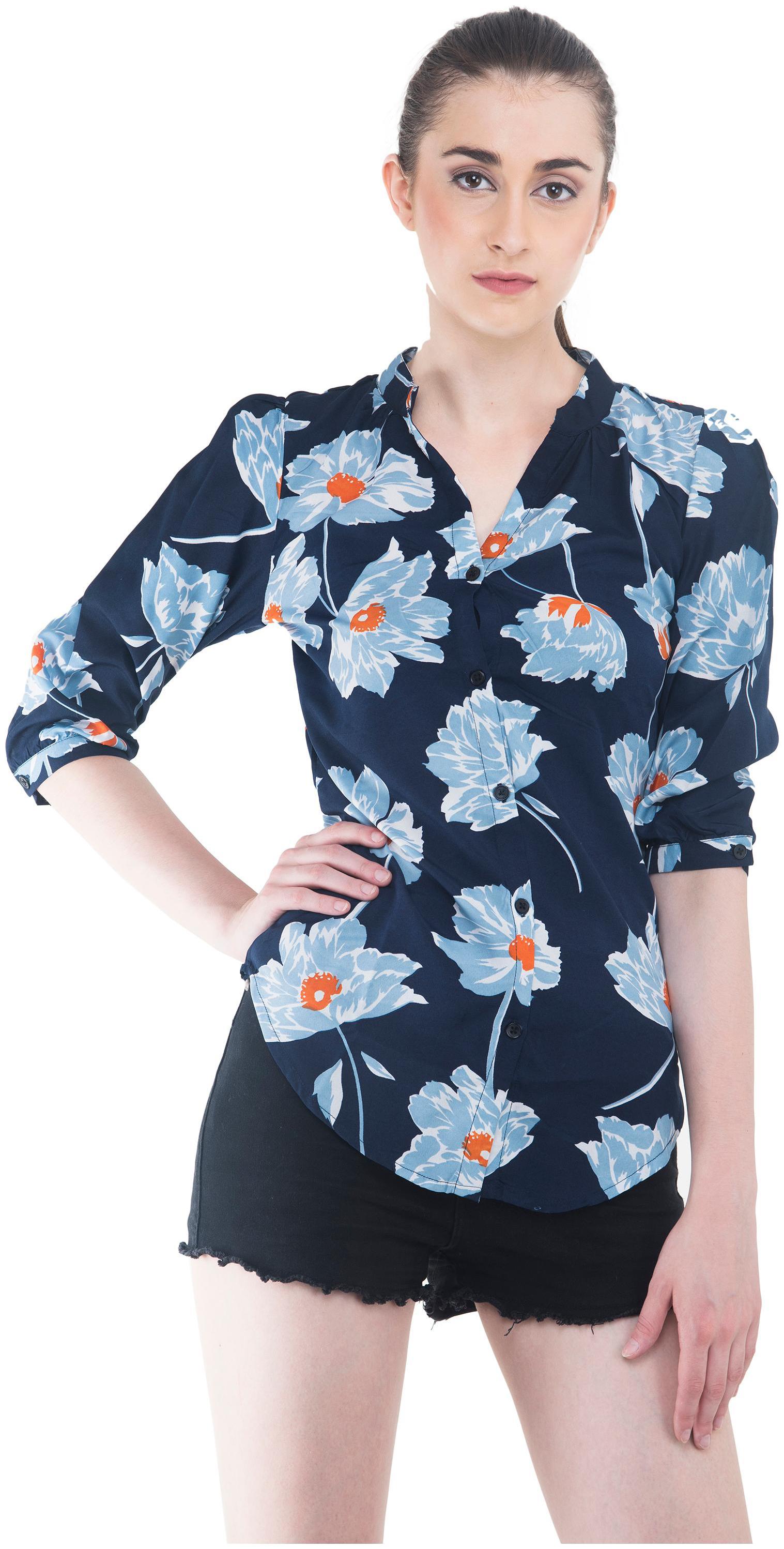 

WISH TREE Women Blue Floral Slim Fit Shirt