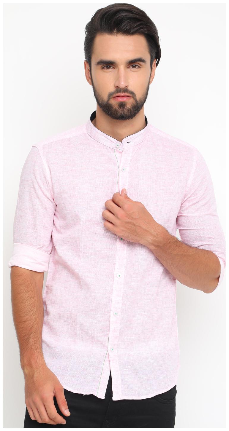 

WITH Men Pink Solid Slim Fit Casual Shirt