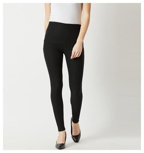 

Miss Chase Women Black Relaxed fit Jeans