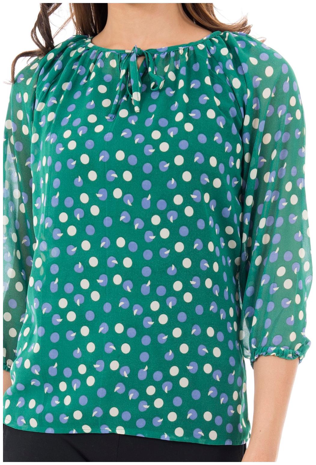 

Amadore Women Solid Regular tunic - Green