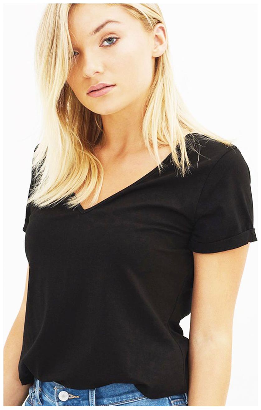 

Sundish Women Black Regular fit Round neck Blended Tank top