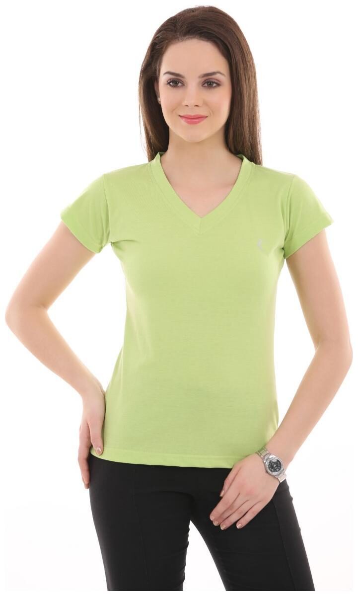 

Ultrafit Women Green Regular fit V neck Cotton T shirt