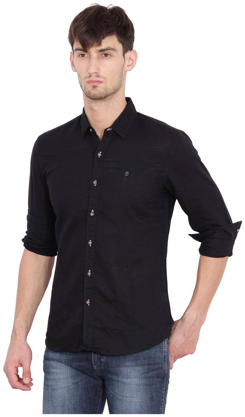 

Wrangler Men Black Solid Slim Fit Casual Shirt
