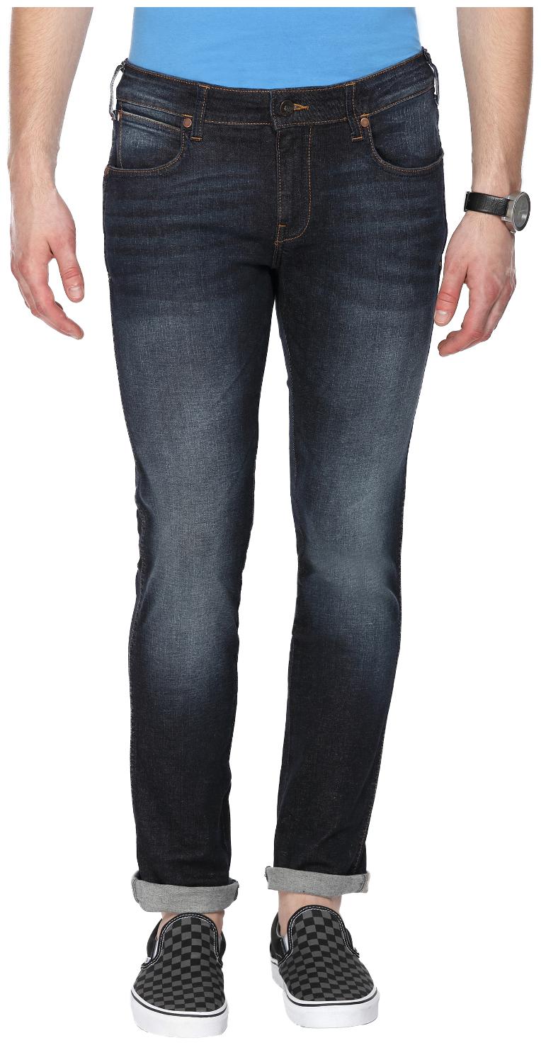 

Wrangler Men Blue Slim Fit Jeans