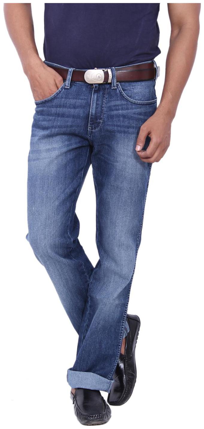 

Wrangler Men Blue Regular Fit Jeans