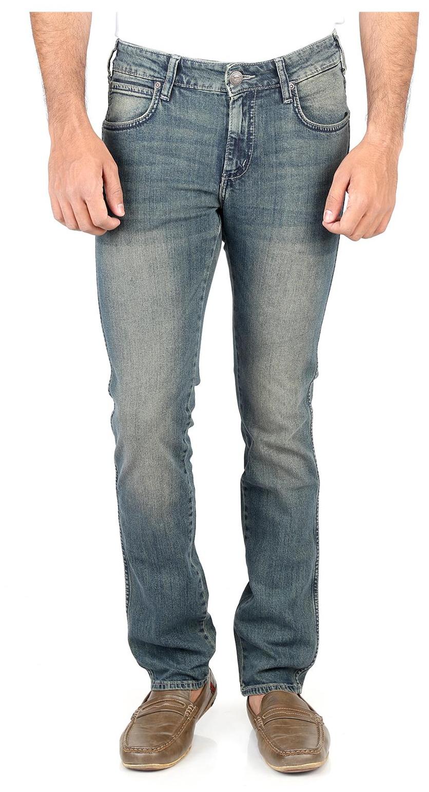 

Wrangler Men Blue Slim Fit Jeans