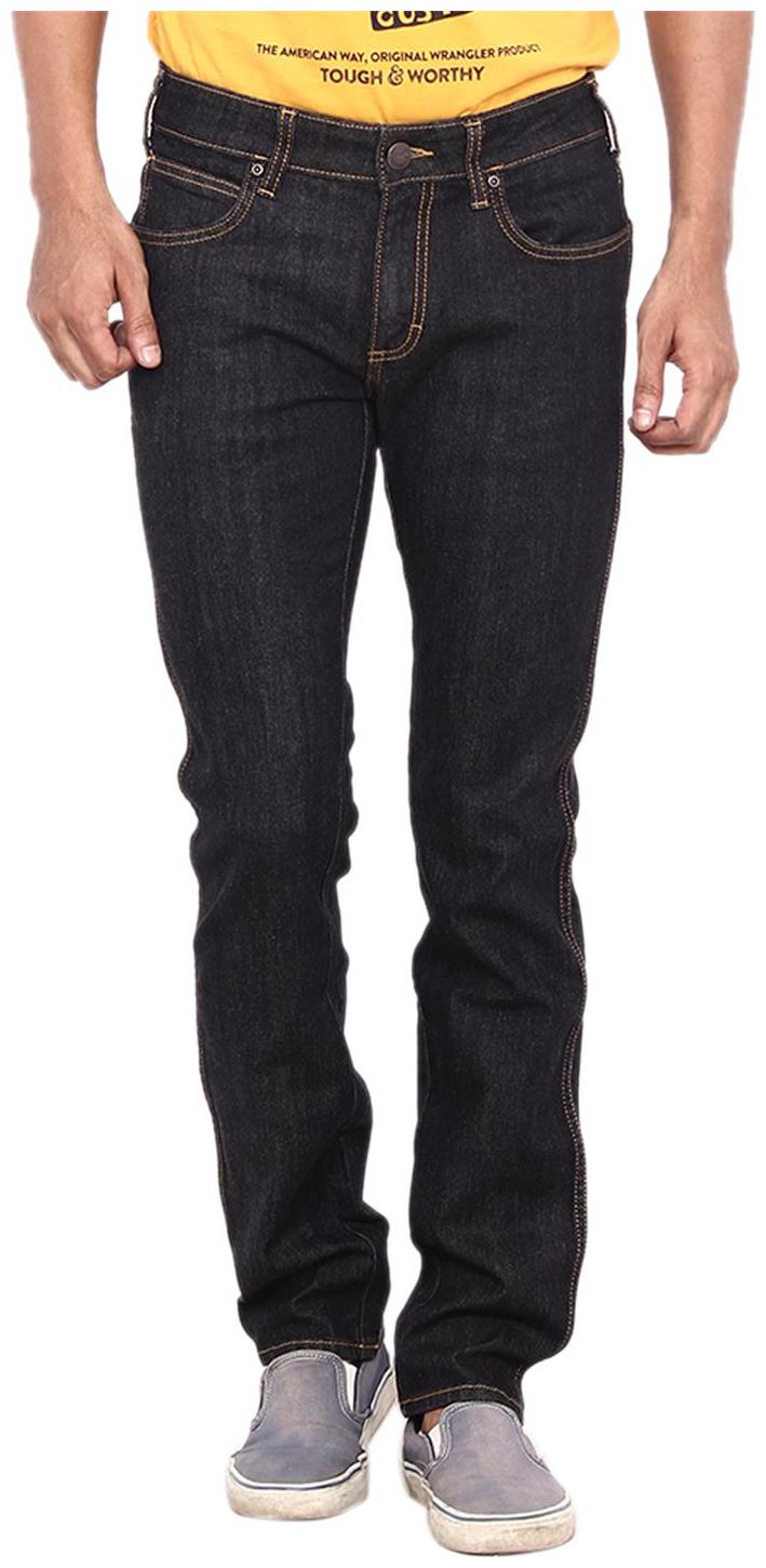 

Wrangler Men Black Slim Fit Jeans