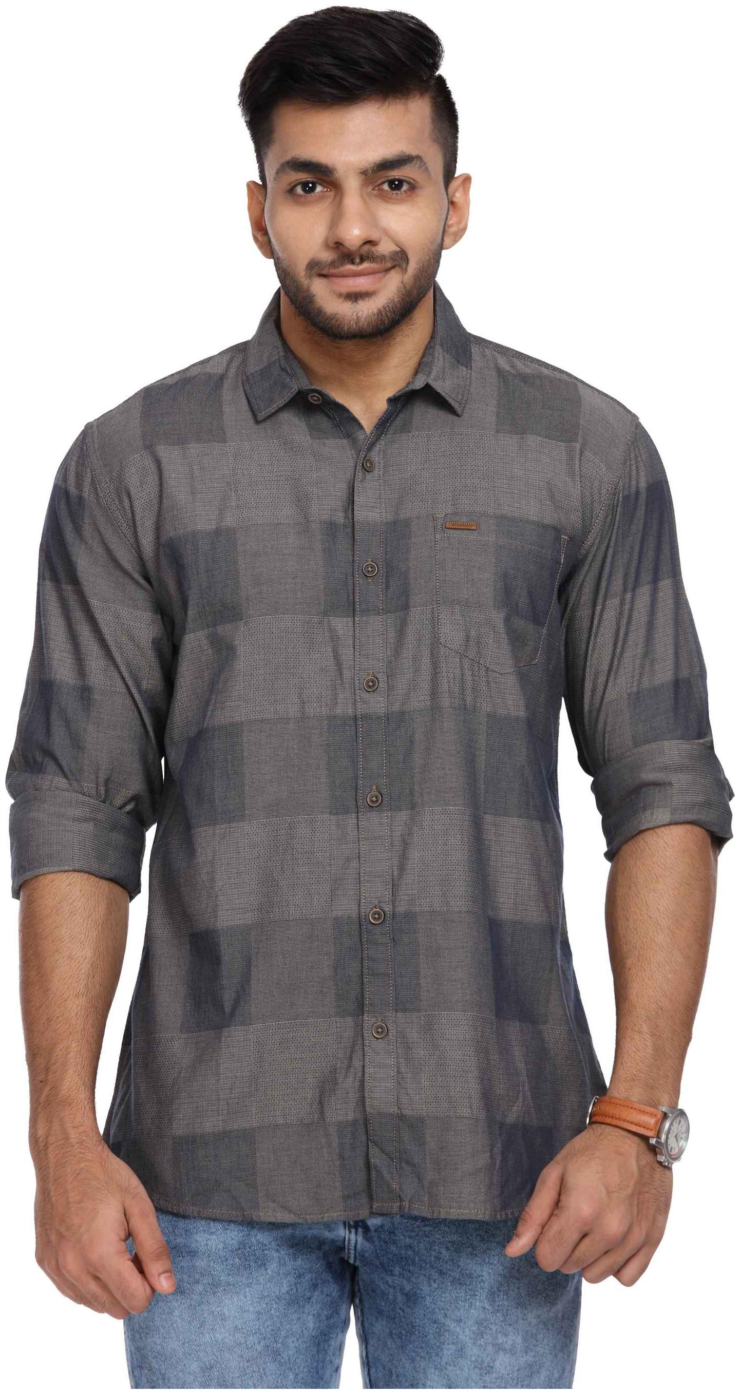 

Wrangler Men Blue Checked Regular Fit Casual Shirt