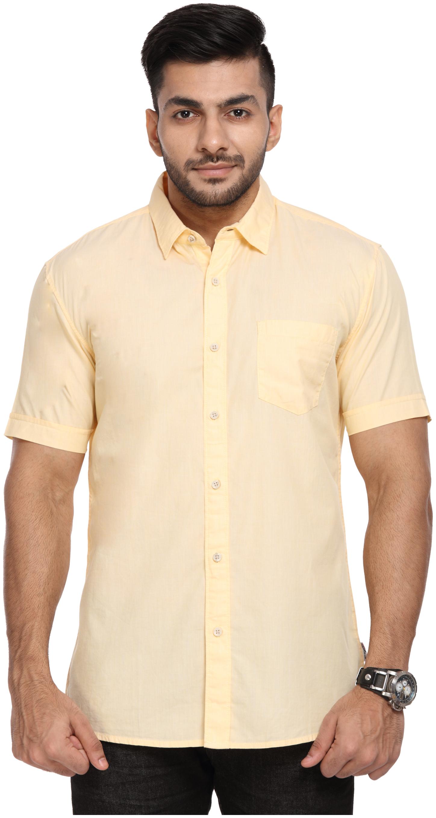 

Wrangler Men Yellow Solid Regular Fit Casual Shirt