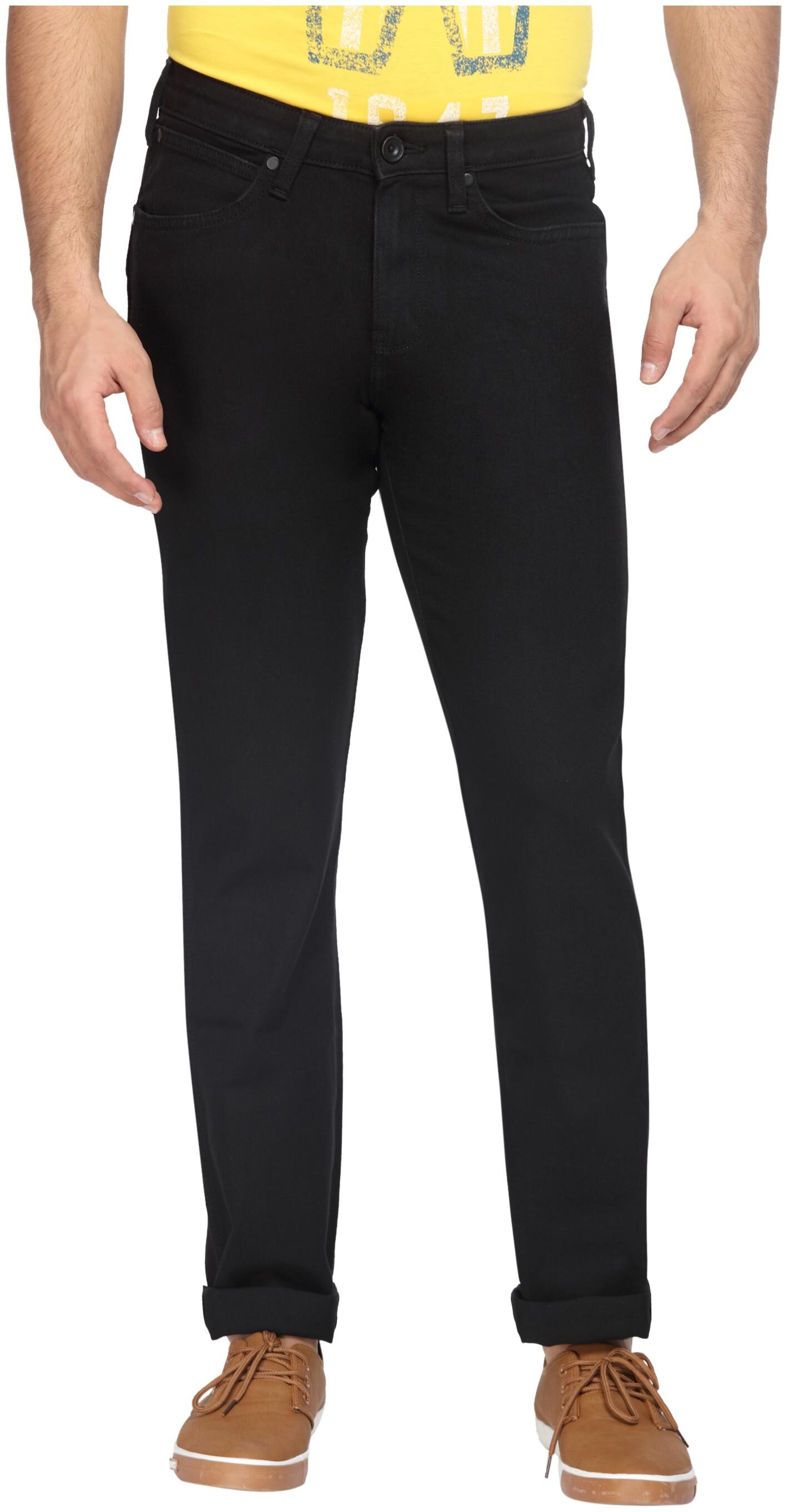 

Wrangler Men Black Regular Fit Jeans