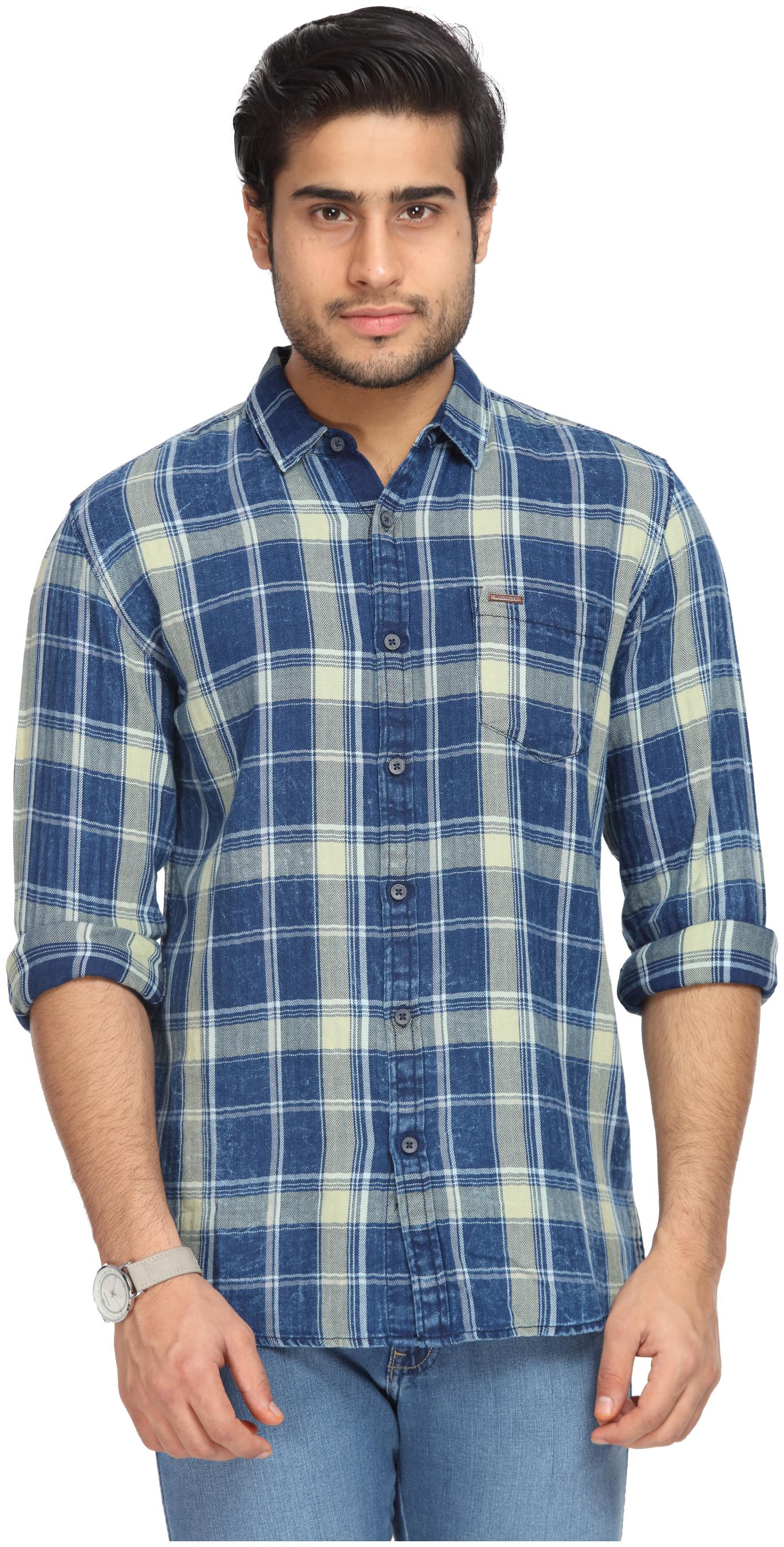 

Wrangler Men Blue Checked Regular Fit Casual Shirt