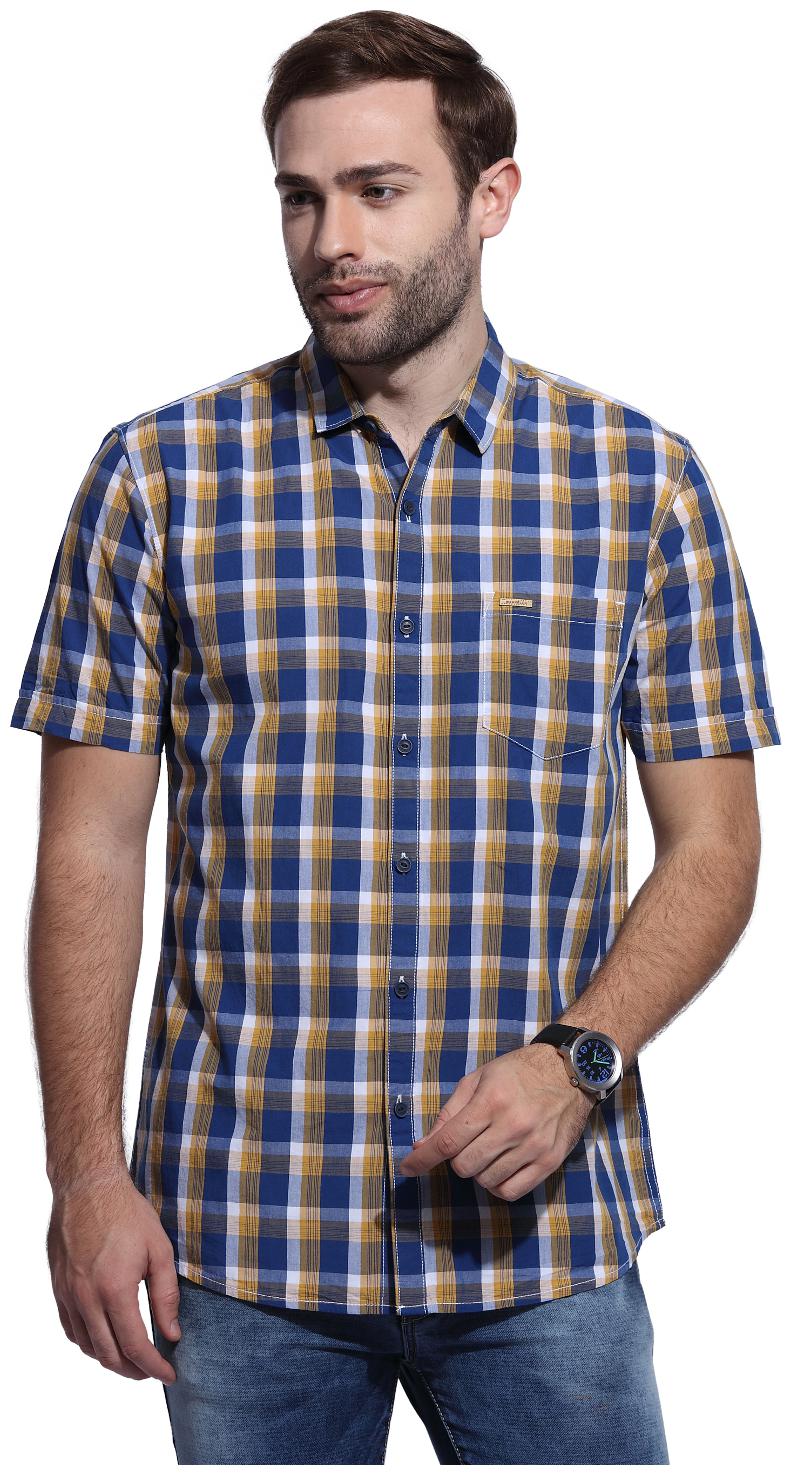 

Wrangler Men Multi Checked Regular Fit Casual Shirt