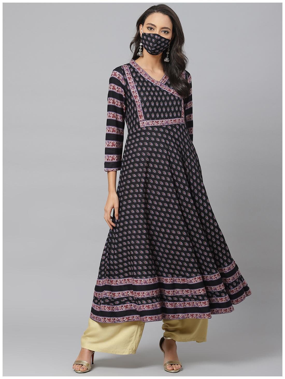 

Yash Gallery Women Black Printed Anarkali Kurta